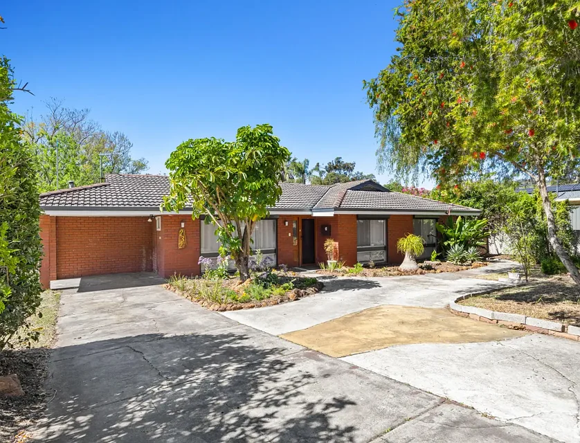 232 Kalamunda Road, Maida Vale, WA 6057, 3 રૂમ, 1 બાથરૂમ, House
