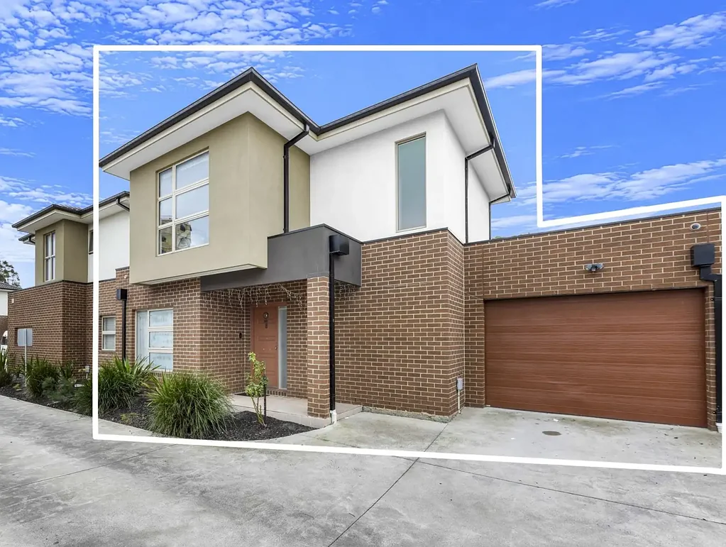 Springvale South 2 Slaapkamer The Brief: Contemporary Comfort with Exceptional Outdoor Space