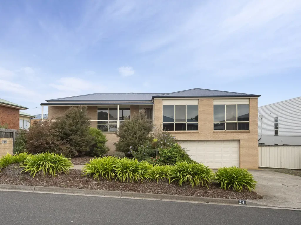 24 Golden Grove, Portarlington, VIC 3223