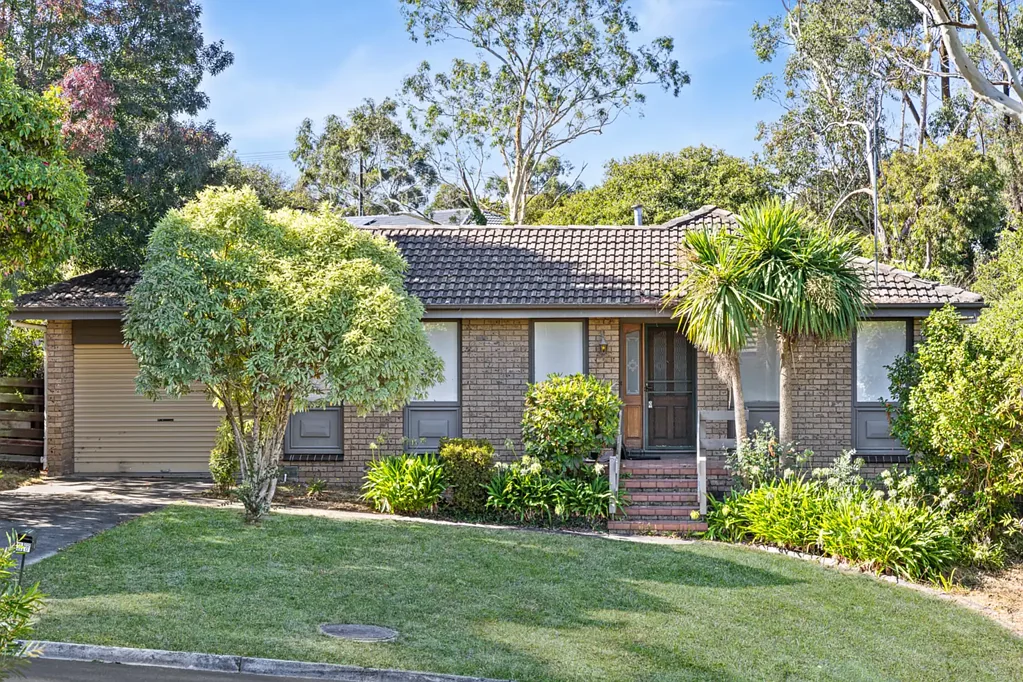 Mount Clear 3Zimmer Endless Potential on an Expansive 1,513m² Allotment