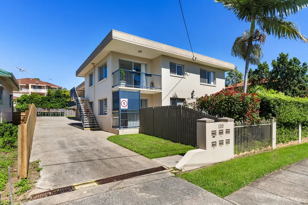 2/120 Miller Street, Chermside, QLD 4032