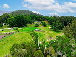 1121 Beaudesert-Nerang Road, Clagiraba