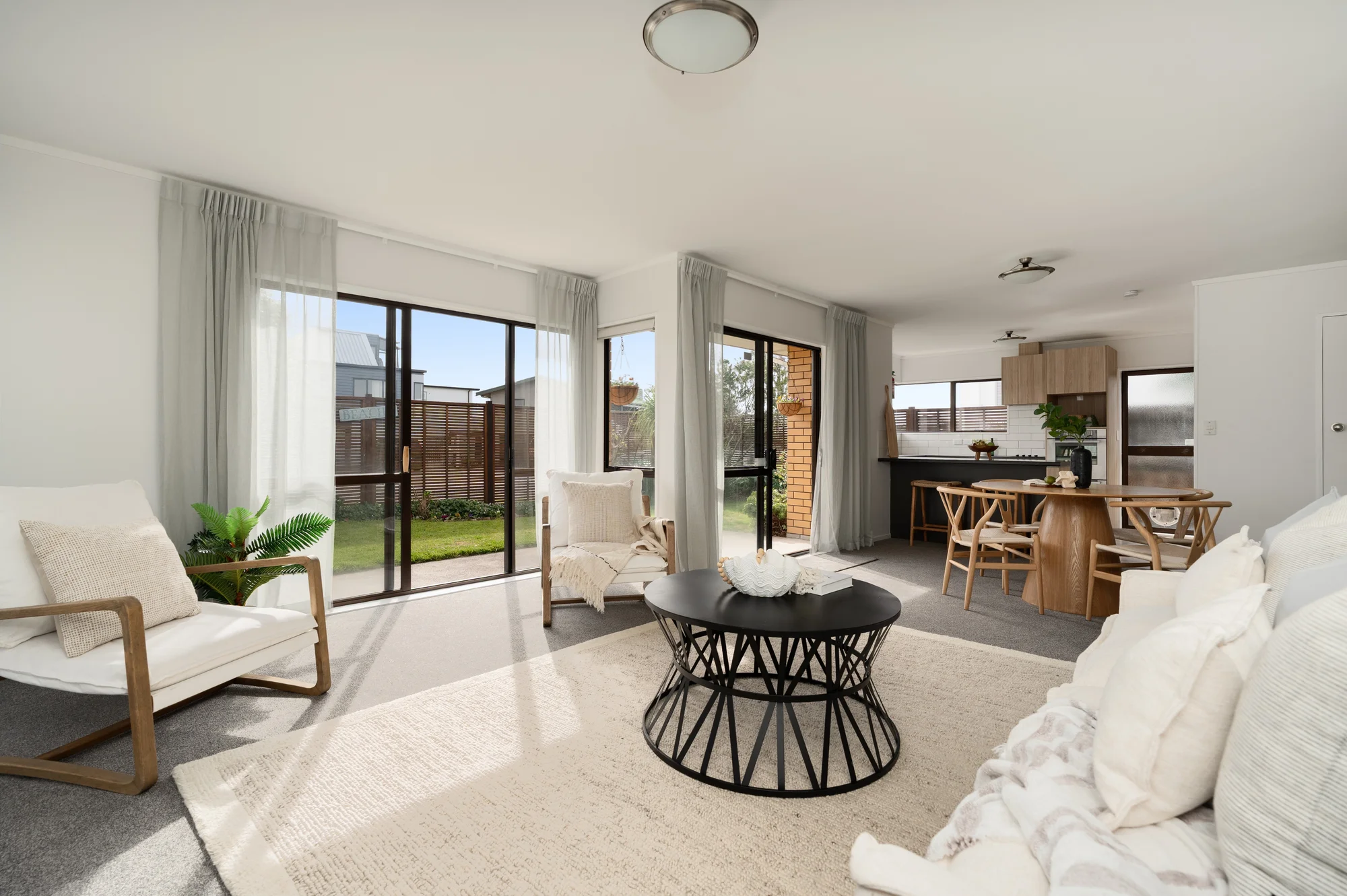 Mount Maunganui 2房  Beachside living – Get ready for summer
