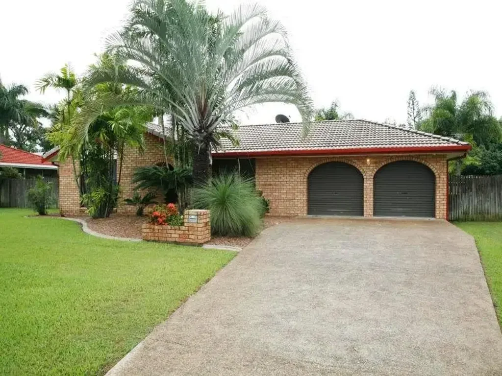 4 BEDROOM ENTERTAINERS DELIGHT IN KIRWAN + POOL