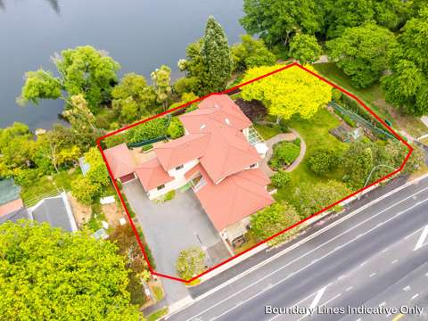 Fairfield 5房  Excellent Development potential.1490m2