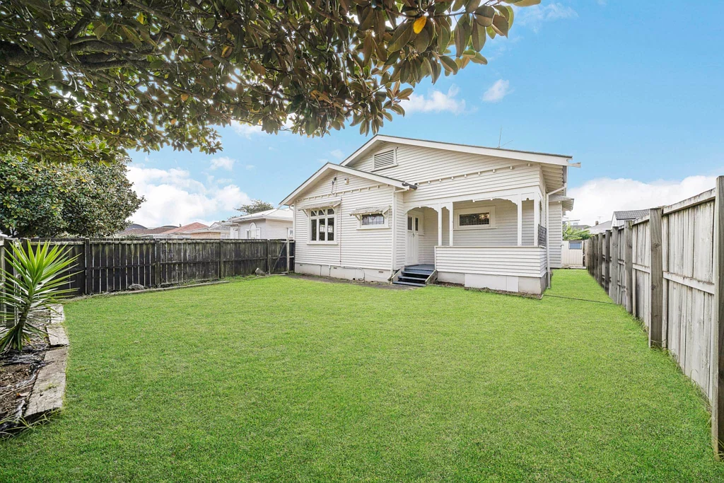 Otahuhu 2房  Opportunity Knock–Secure Your Next Home in Otahuhu