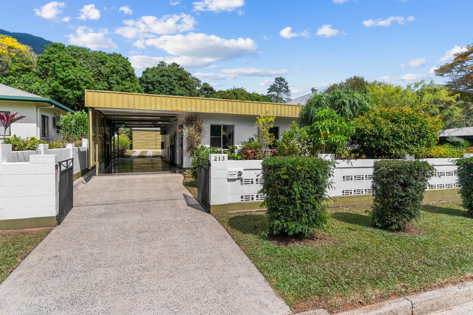 213 HARVEY RD, REDLYNCH QLD 4870, 0 Schlafzimmer, 0 Badezimmer, House