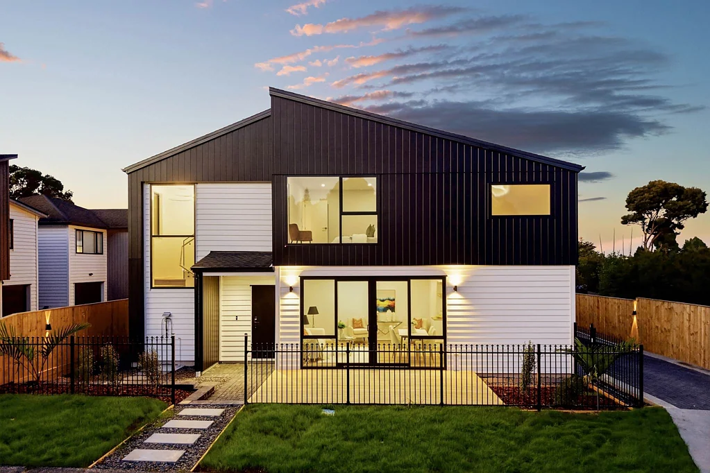 Glenfield 4房  Brand New home with double garage on a flat site