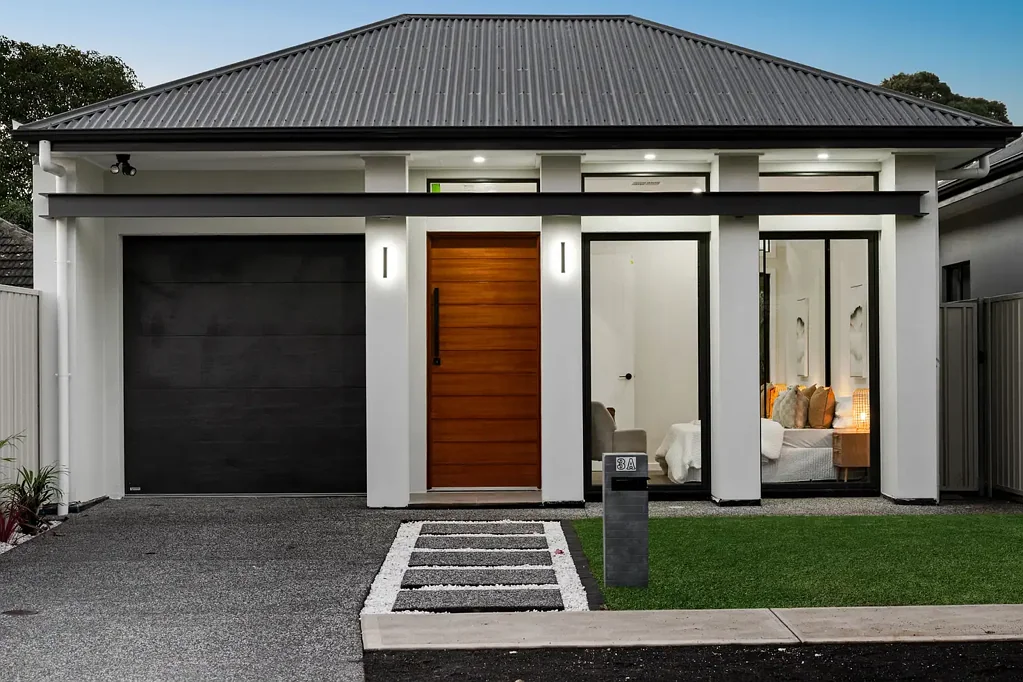 Sturt 4房  Single-Level Luxury in Sought-After Sturt.