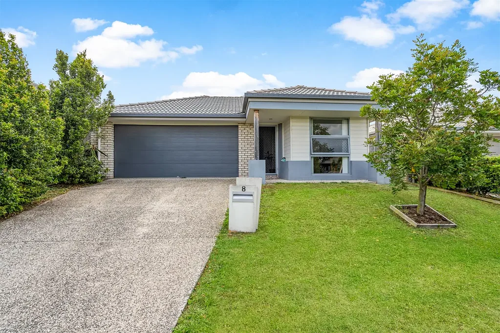 8 Hillsborough Place, Pimpama, QLD 4209