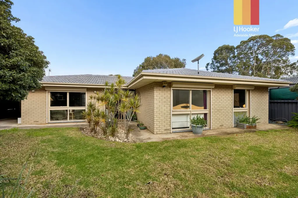 Athelstone 4 Bedroom A Family Retreat with Black Hill Views