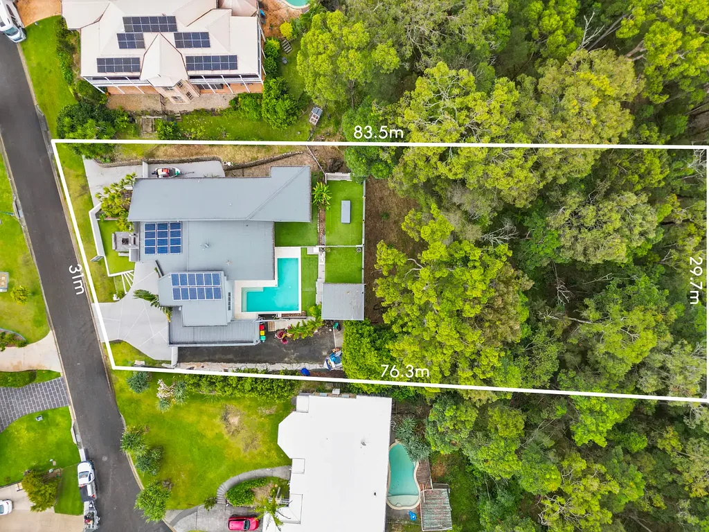 20 Calcita Avenue, Elanora, QLD 4221