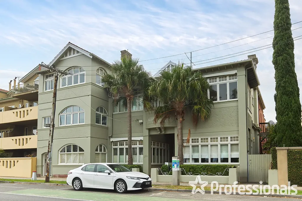 9/360 Beaconsfield Parade, St Kilda West, VIC 3182