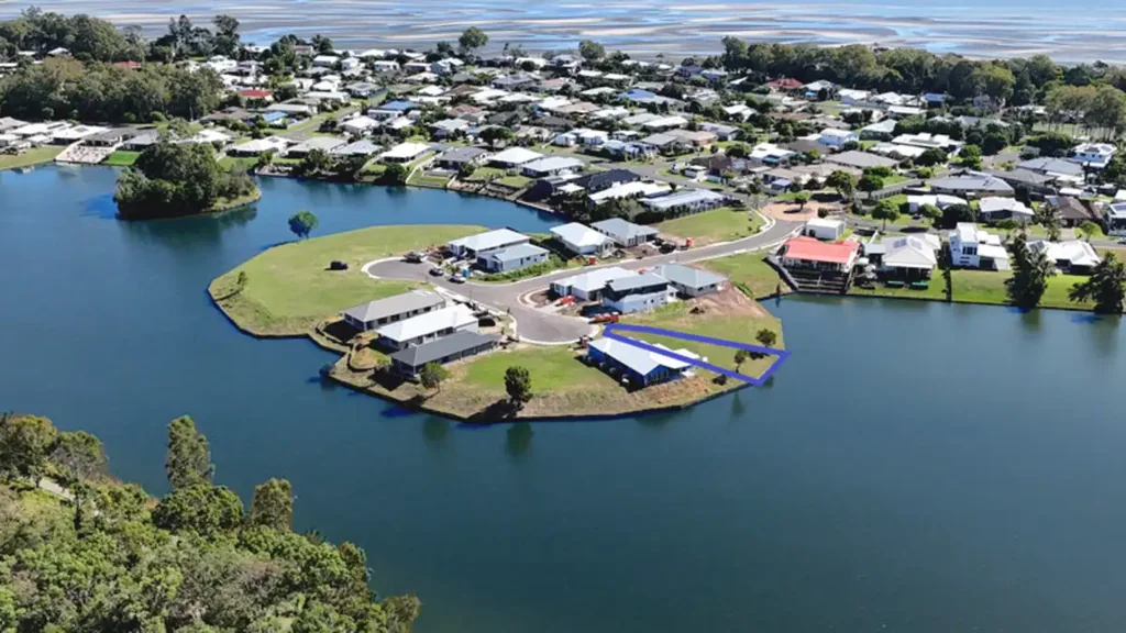 8 Ernest Close, Toogoom, QLD 4655