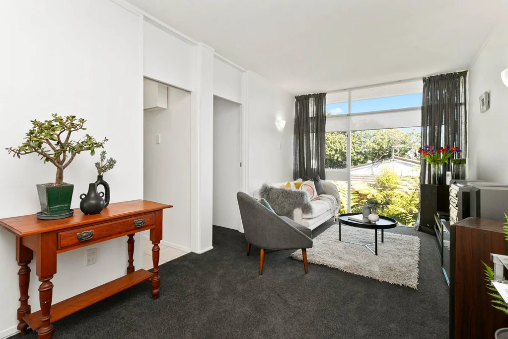 Mount Eden 2ਬੈੱਡਰੂਮ VENDOR SAYS SELL THIS MONTH - OTHERWISE RENT IT!