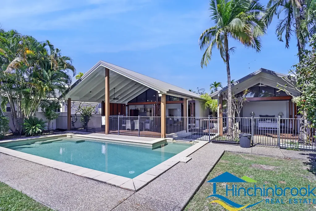 Cardwell 3Phòng ngủ Absolute beachfront residence