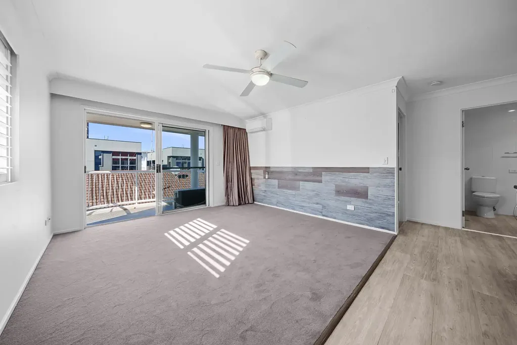 Surfers Paradise 1 Bedroom Renovated Throughout | Skyline Balcony | Secure Parking Plus Storage