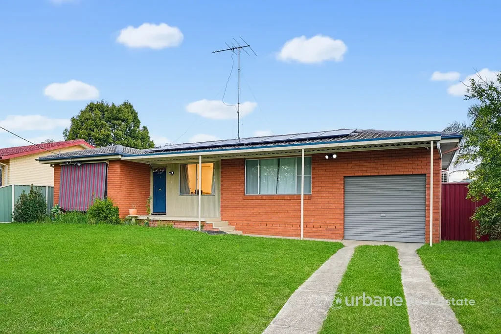 Modern Family Living in a Convenient South Penrith Location
