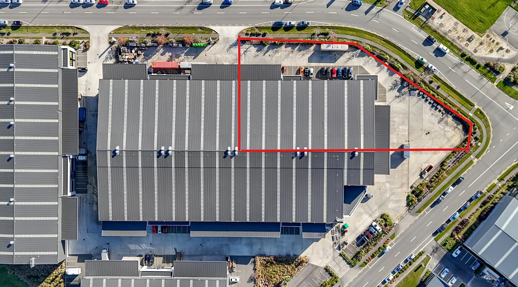 Islington Large Secure Yard with Warehouse & Office to Match