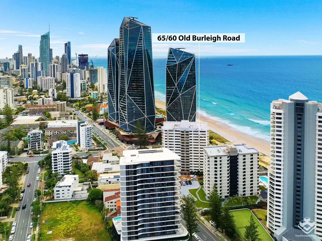 Broadbeach 4બેડરૂમ ABSOLUTE BEACHFRONT BUILDING PENTHOUSE