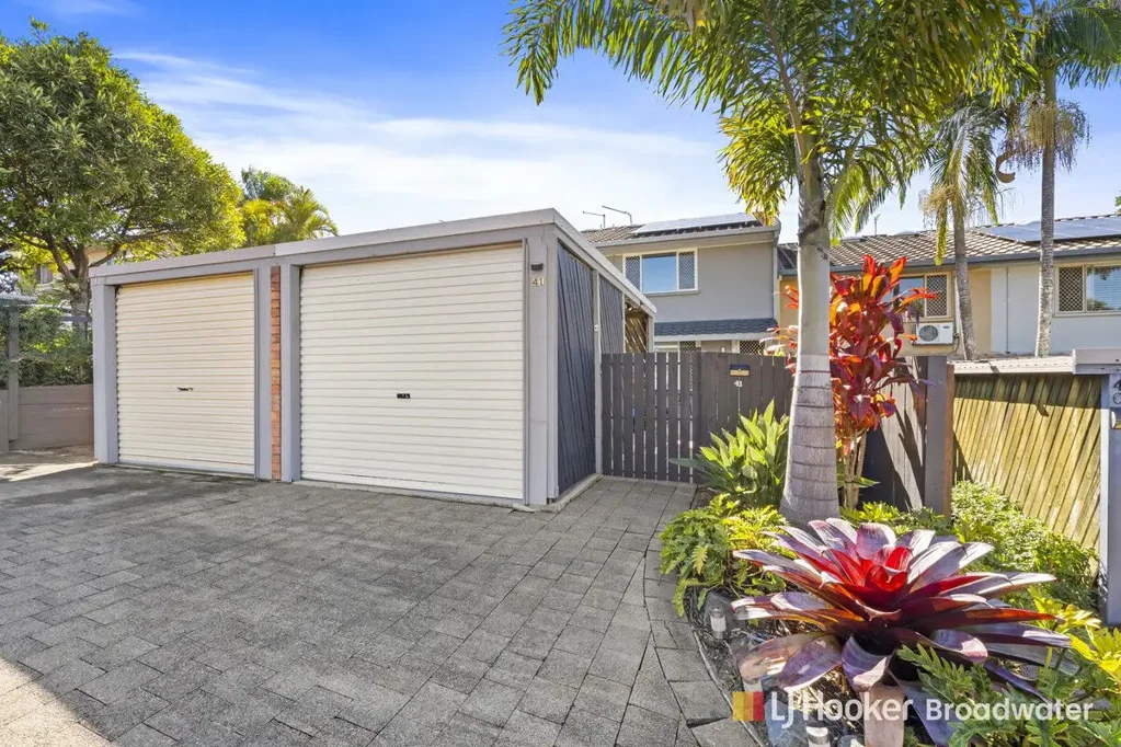41/63 Olsen Avenue, Labrador, QLD 4215
