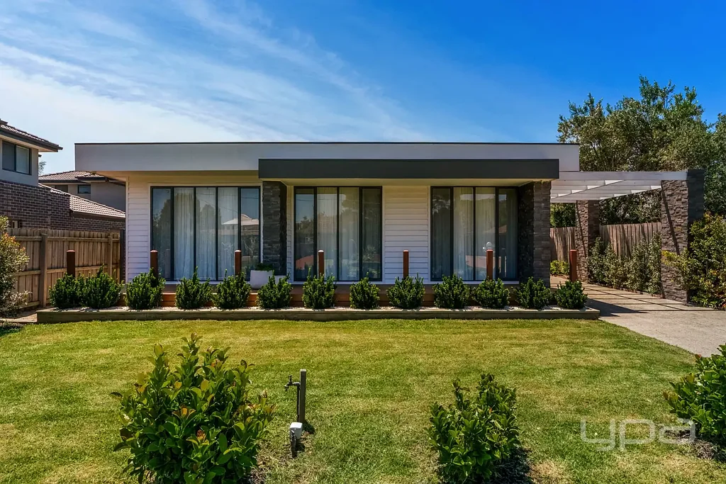 Dromana 5房 翻新家庭住宅 Renovated Family Home