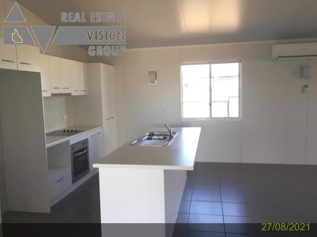 3 Pendula Street, Blackwater, QLD 4717
