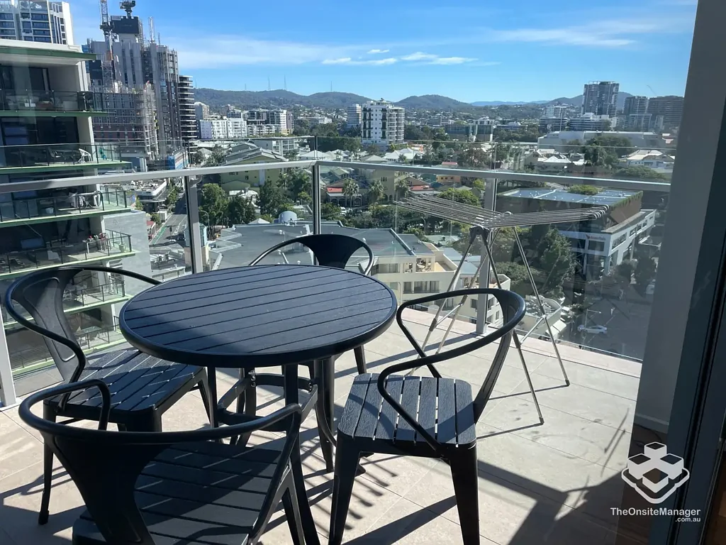 Fully Furnished 2 Bed | 2 Bath | 1 Car Park Apartment in South Brisbane