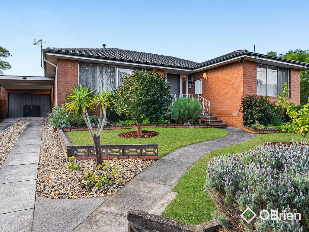 Frankston 3ห้องนอน Updated, Elevated & Full of Extras Near Karingal Hub