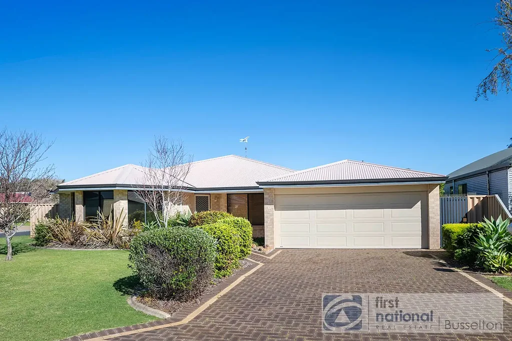 Broadwater 4房  A Beautifully Presented Family Home Just a Short Stroll from Geographe Bay