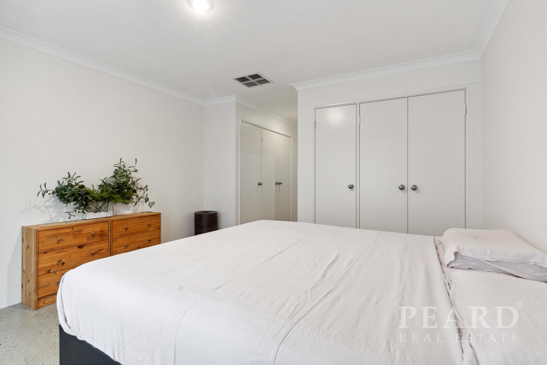 UNIT 2 114 BASINGHALL ST, EAST VICTORIA PARK WA 6101, 0房, 0浴, House