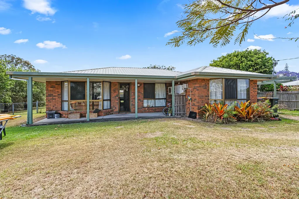 79 Watkins Street, Howard, QLD 4659