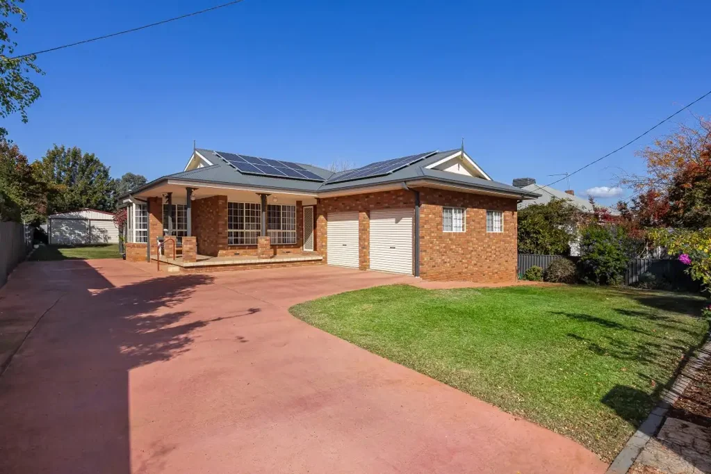 Temora 5Habitaciones Spacious Family Living in the Heart of Town
