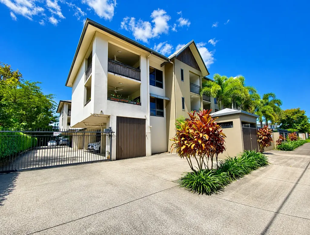 Spacious & Modern Two Bedroom Apartment with Large Balcony