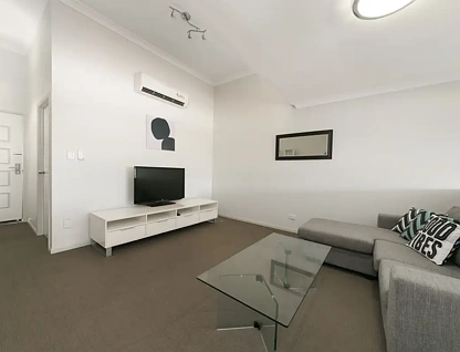 18 Highview Terrace, St Lucia, Brisbane Western Region, 1 침실, 1 욕실, Townhouse