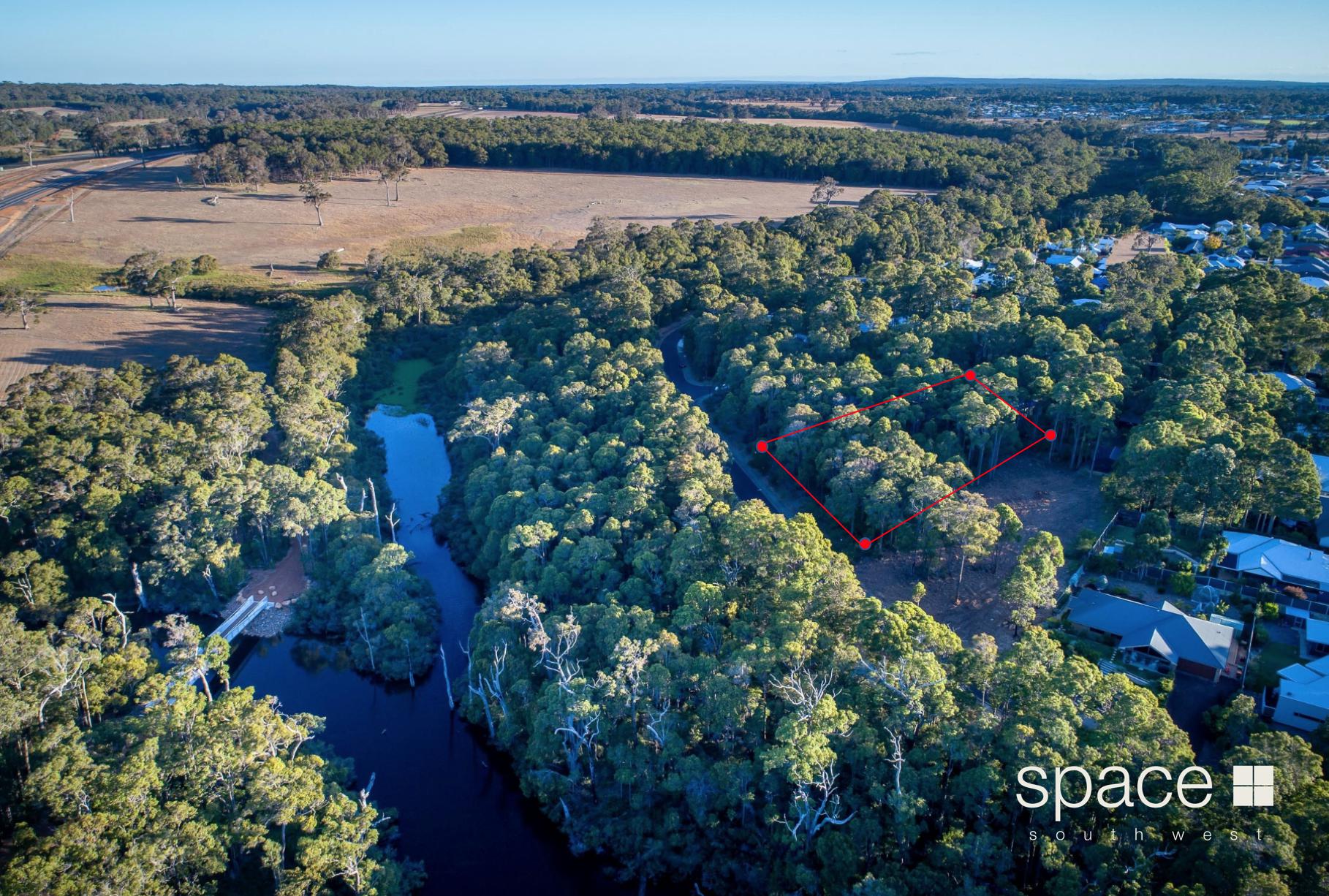 22 RIVERSLEA DR, MARGARET RIVER WA 6285, 0 rūma, 0 rūma horoi, Section