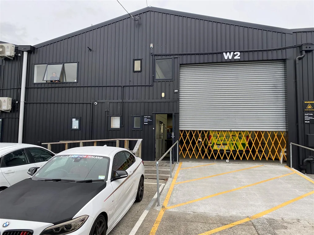 Te Rapa Functional Warehouse in Inner Te Rapa