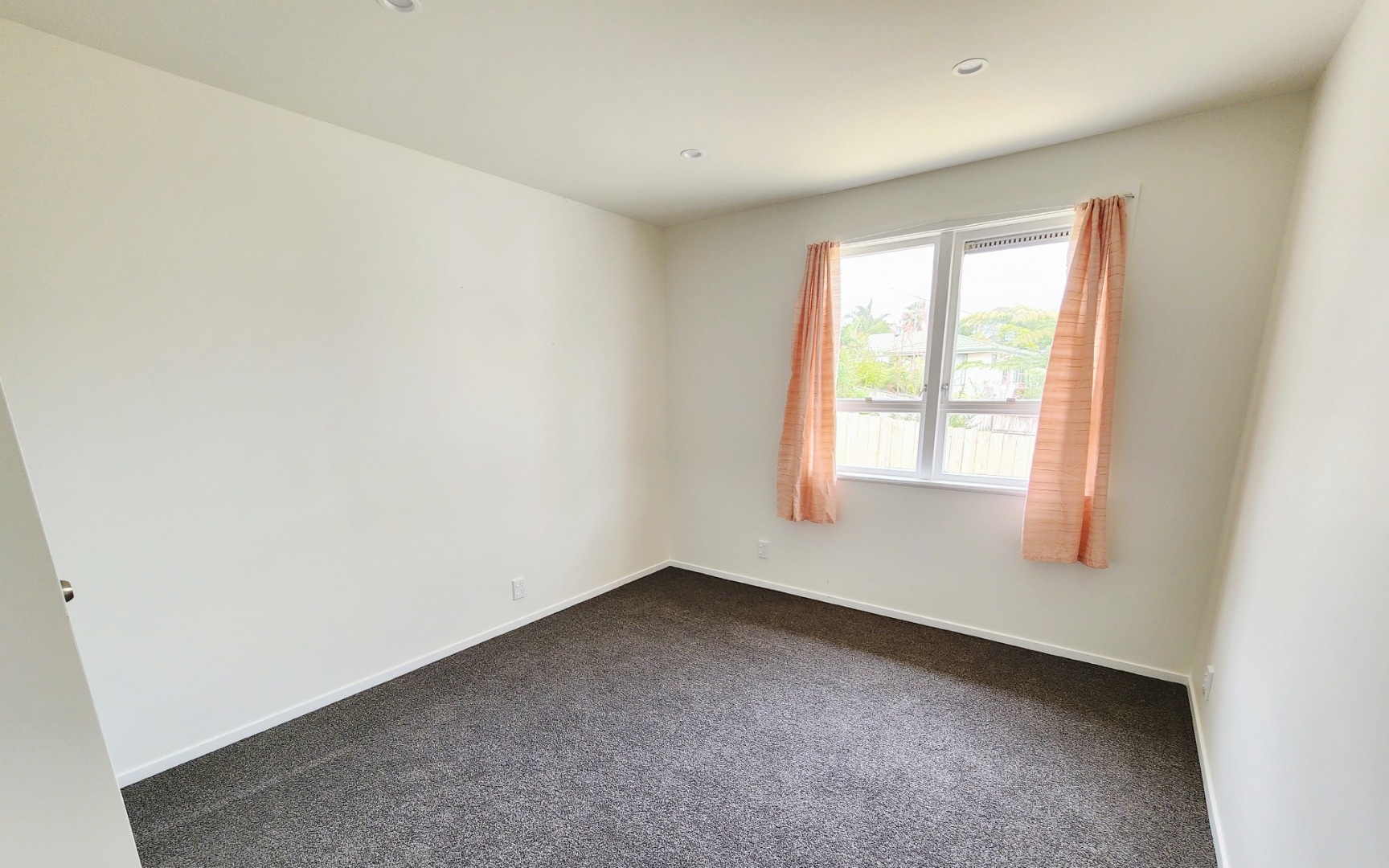 57 Mcclintock Road, Massey, Auckland - Waitakere, 4房, 1浴, House