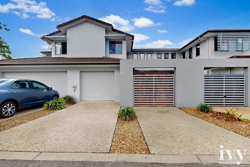 14/2 Catalina Way, Upper Coomera, QLD 4209