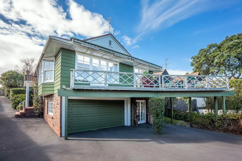 Spacious family home on Arney Road