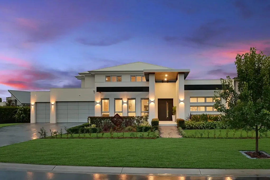 4 Underwood Circuit, Harrington Park, NSW 2567