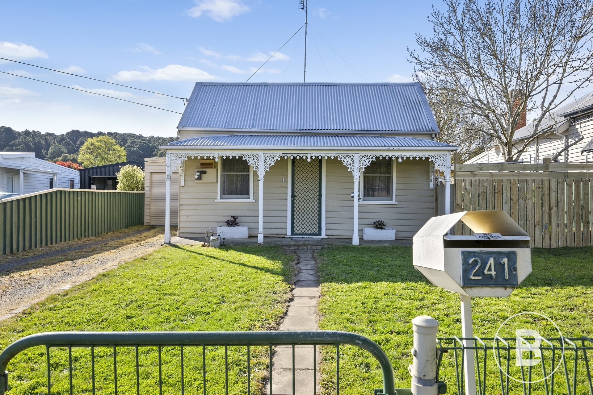 241 HUMFFRAY ST NORTH, BALLARAT EAST VIC 3350, 0 phòng ngủ, 0 phòng tắm, House