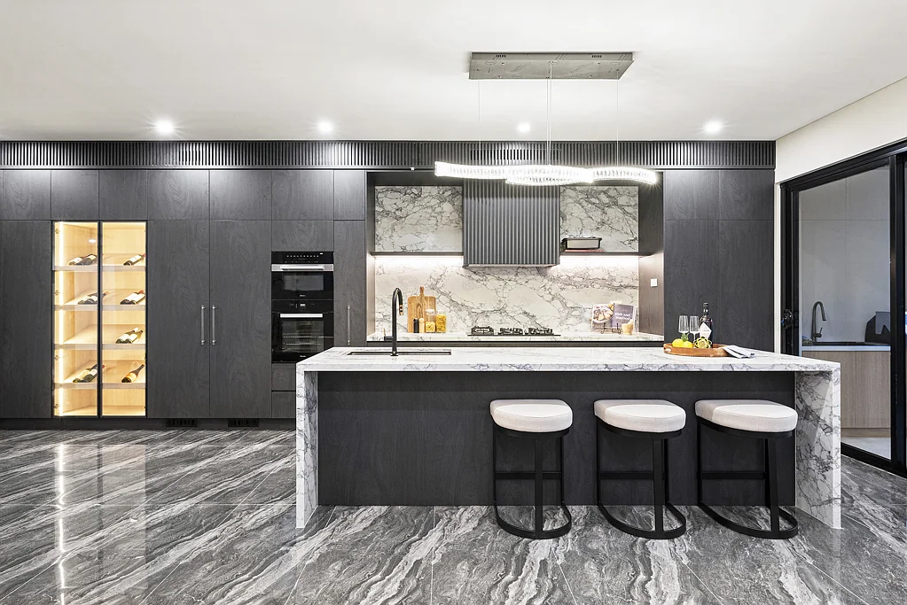 North Ryde 5બેડરૂમ Contemporary Luxury with Refined Elegance