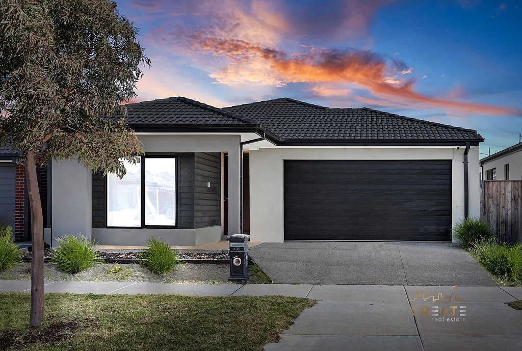 135 Oldbridge Boulevard, Weir Views, VIC 3338