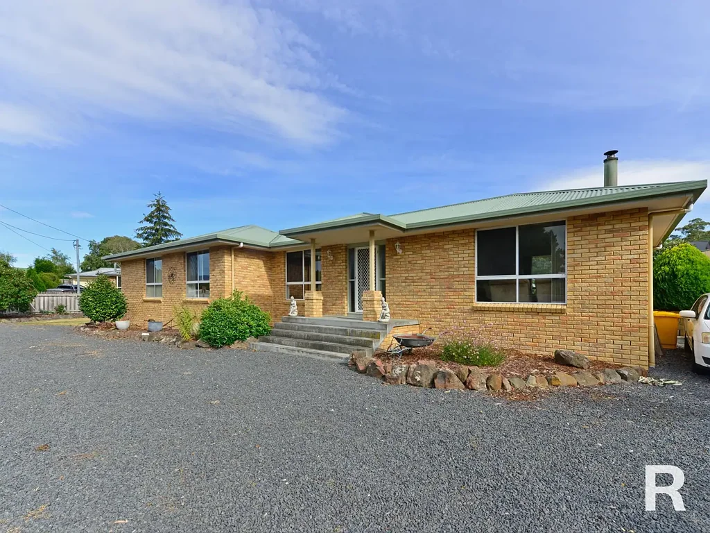 New Norfolk 3ਬੈੱਡਰੂਮ Spacious Family Living in Beautiful New Norfolk