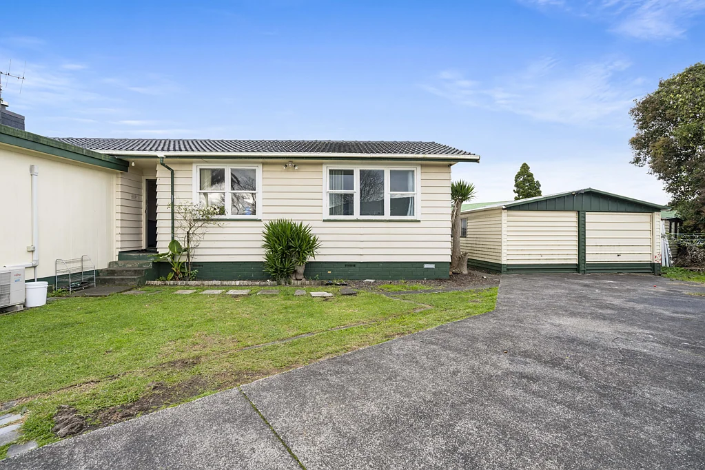 Papakura 3Moenga Owner Meeting the Market!