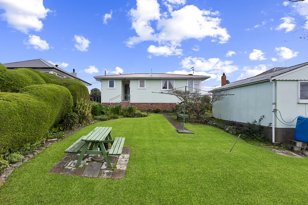18 Ambler Avenue, Glen Eden, Waitakere City, Auckland