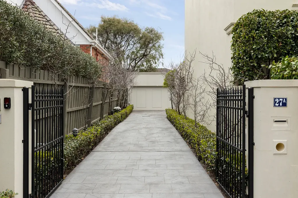 2/27 Ardoyne Street, Black Rock, VIC 3193