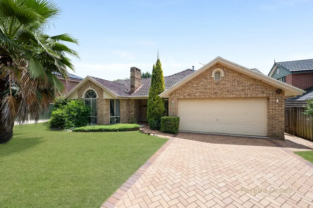 19 Fairwater Drive, Harrington Park, NSW 2567
