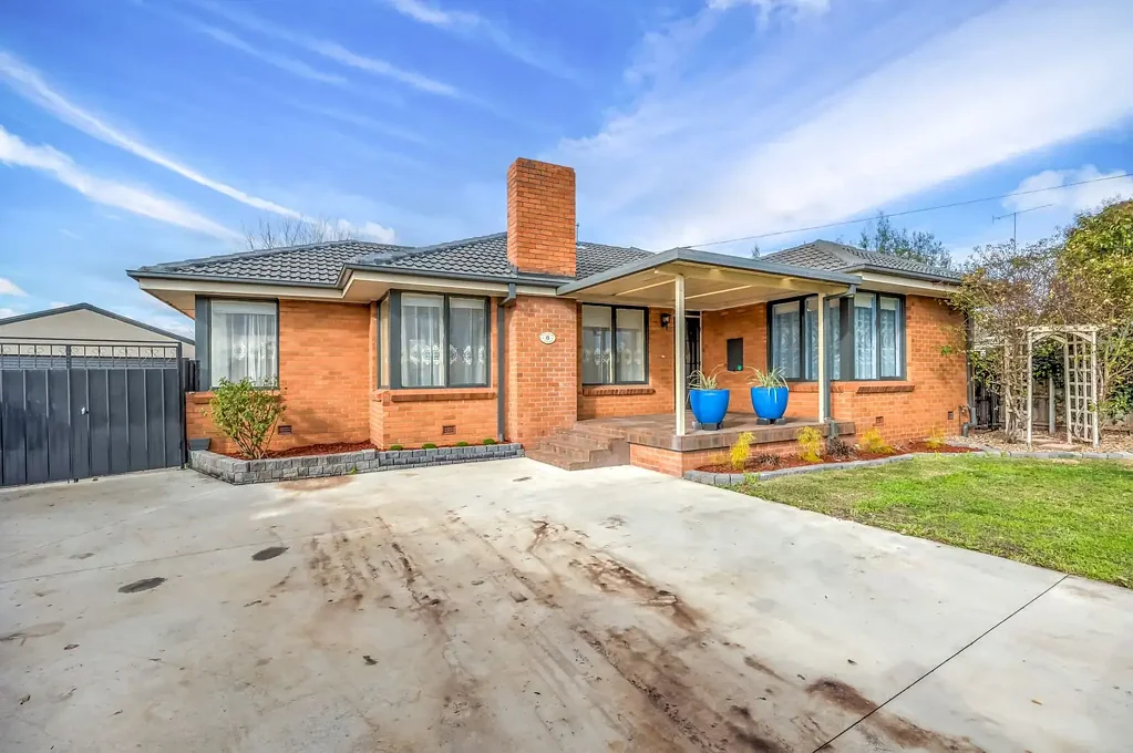 Traralgon 4ਬੈੱਡਰੂਮ Spacious Family Living on a Generous Block